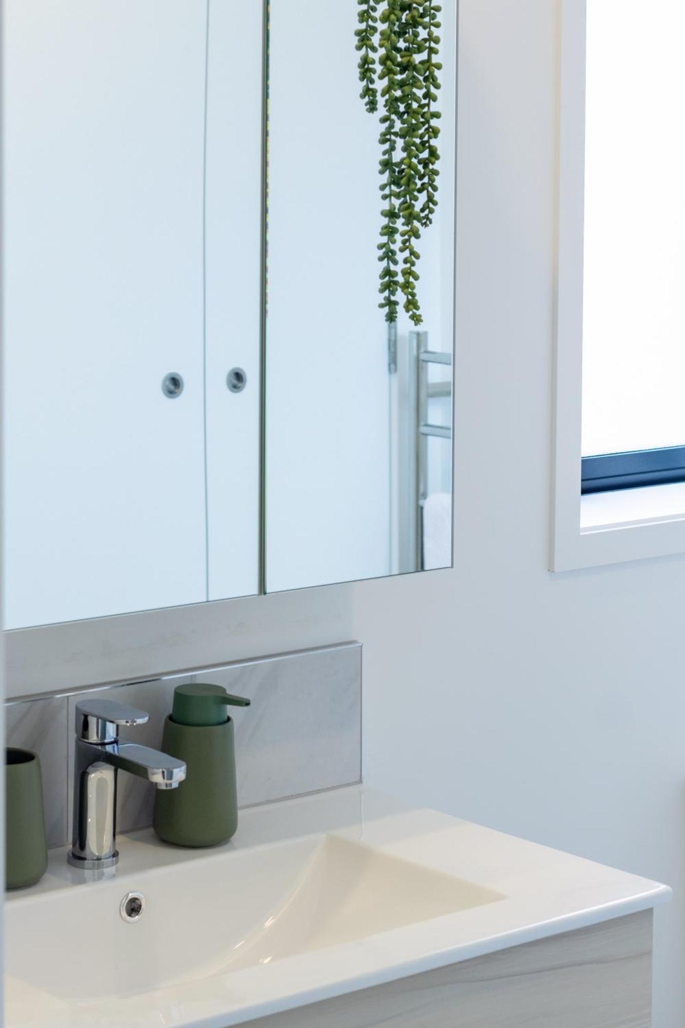 Upper Perfection: 8 Wilmer St. Gem Apartamento Christchurch